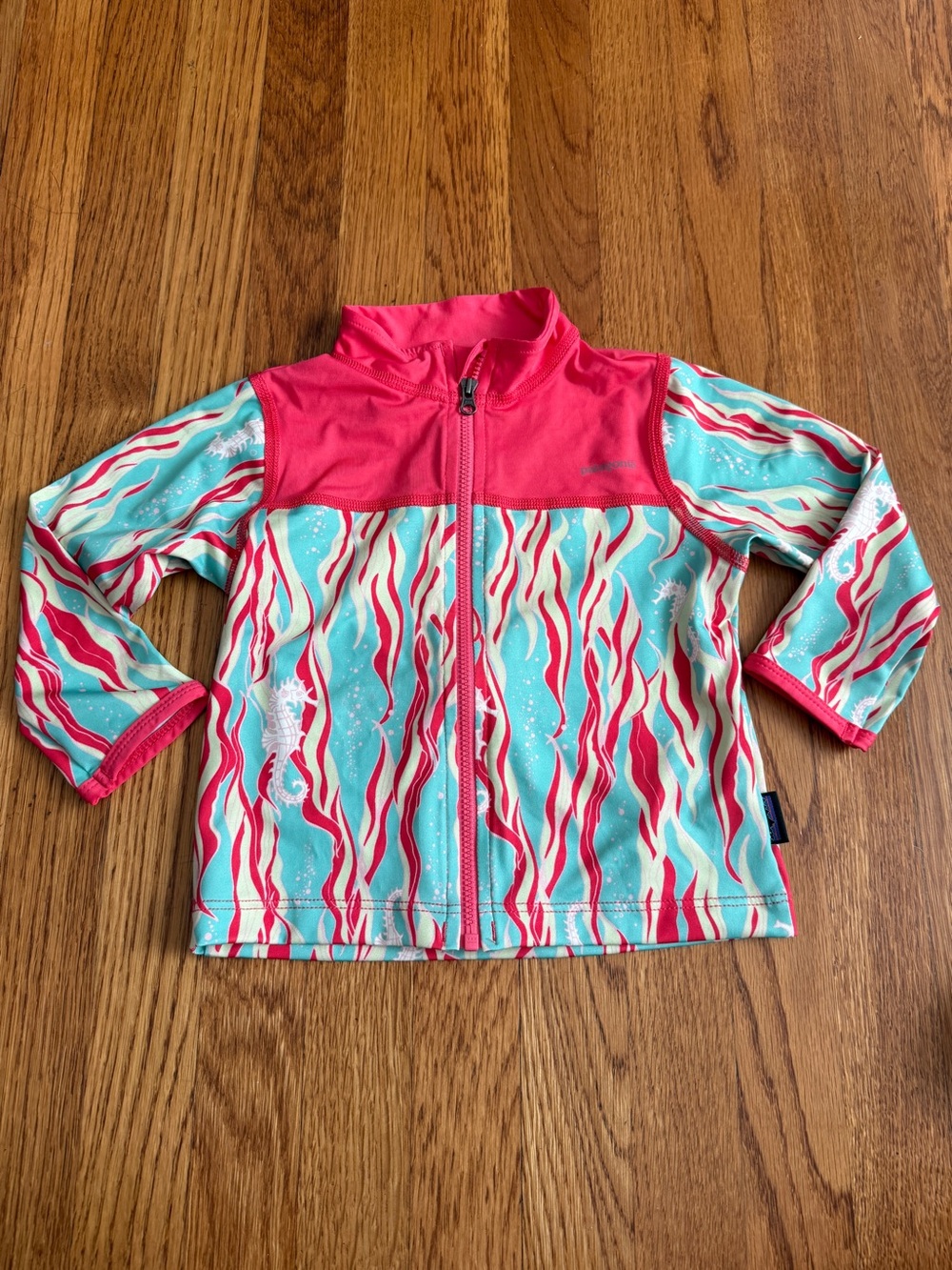 Patagonia infant little sol rash guard corral seahorses 12-18 months